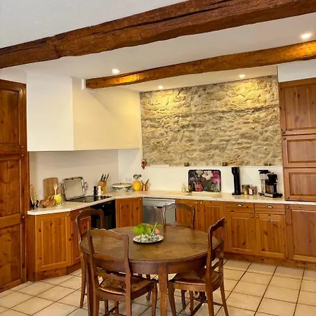 Well Equipped Close To Historic Centre - * Пезенас