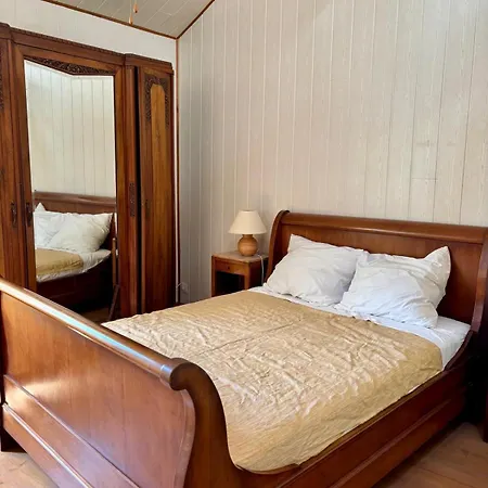 Well Equipped Close To Historic Centre - Semesterbostad *
