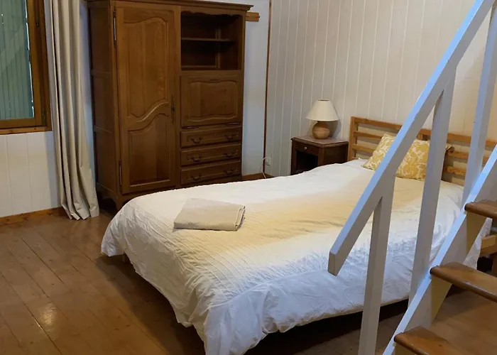 Well Equipped Close To Historic Centre - *