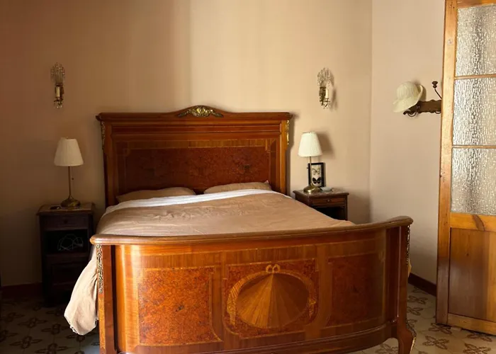 Well Equipped Close To Historic Centre - Casa de Férias