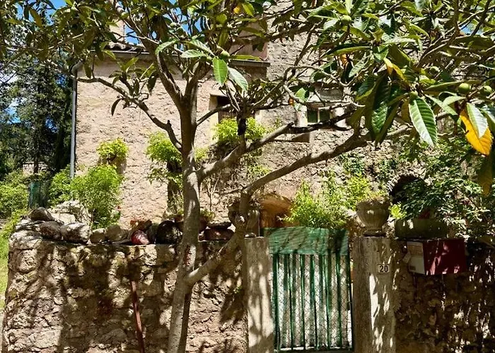 Well Equipped Close To Historic Centre - * Pézenas