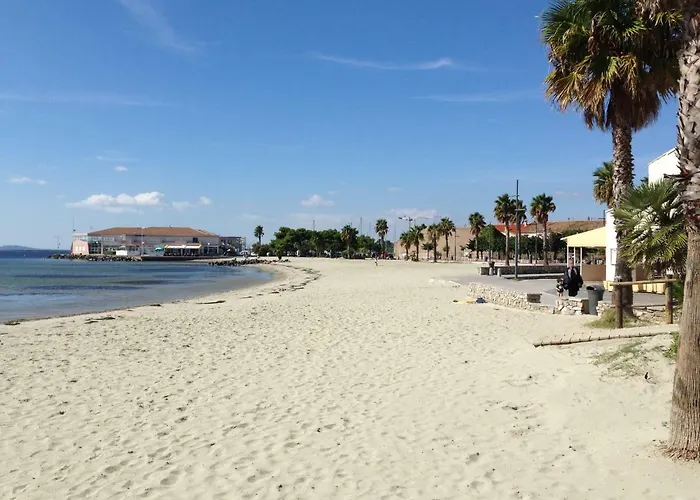 Well Equipped Close To Historic Centre -